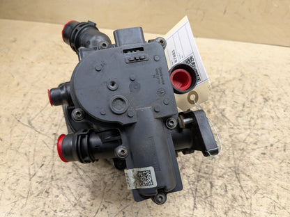 2012-2018 Audi C7 A6 CYNB Engine Motor Cooling Auxiliary Water Pump 06L121111M