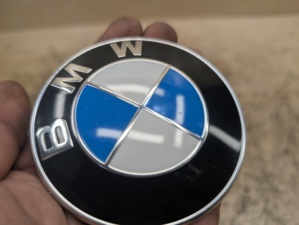 OEM BMW E82 E92 F02 F10 F22 F30 F44 F82 Rear Trunk Lid Round Emblem Logo 82MM