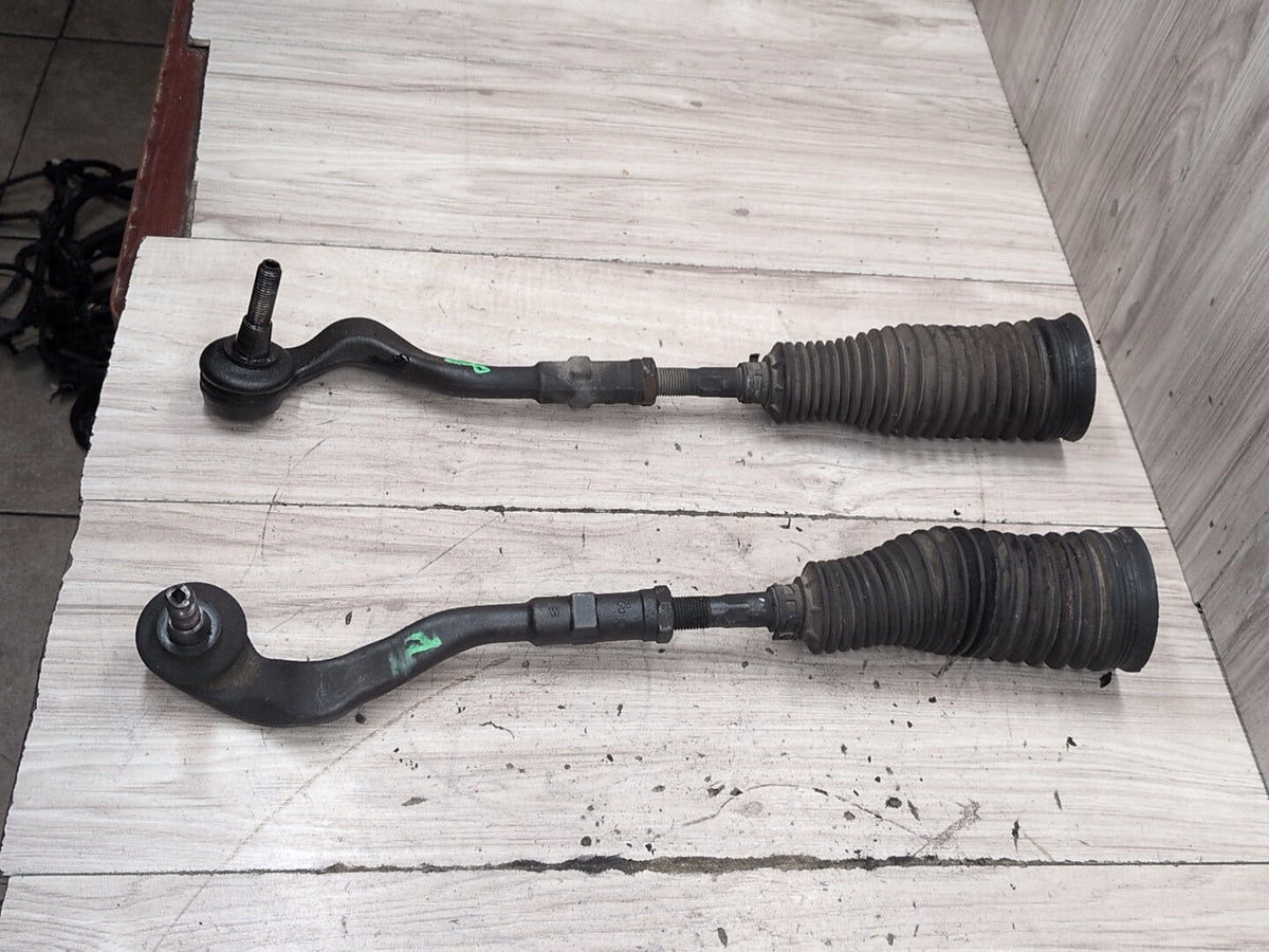 2010-2016 Audi S4 B8 Left Right Tie Rod W/ Boot SET 8K0422817B OEM