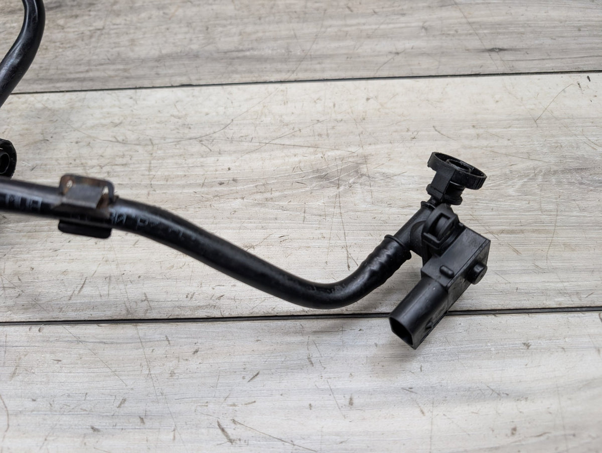 2011-2017 BMW X3 F25 Fuel Tank Ventilation Breather Valve 7636144 OEM