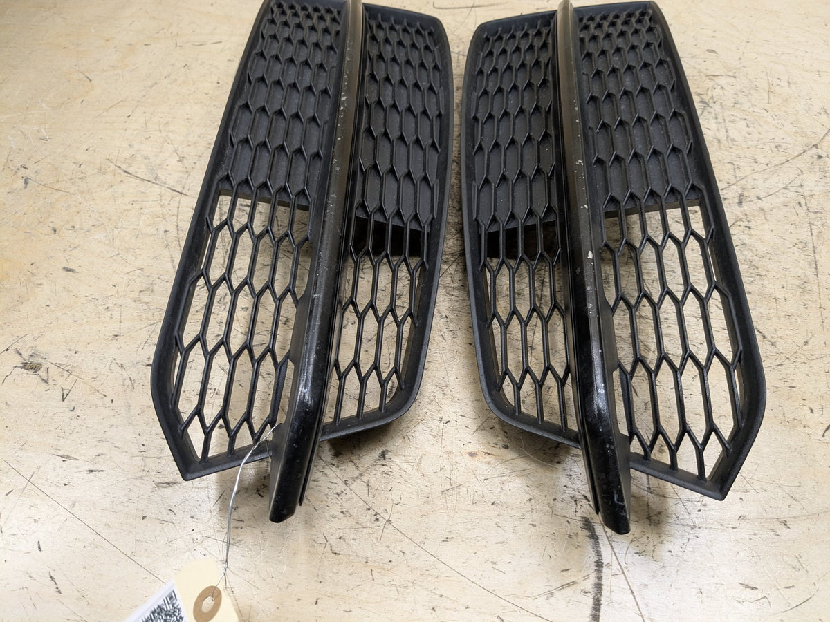 2012-2018 Audi A6 C7 Bumper Cover Grilles SET 4G0807682AF OEM