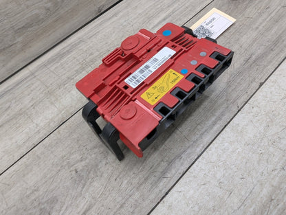 OEM BMW E82 E88 E90 E92 Battery Power Junction Distribution Fuse Box Voltage