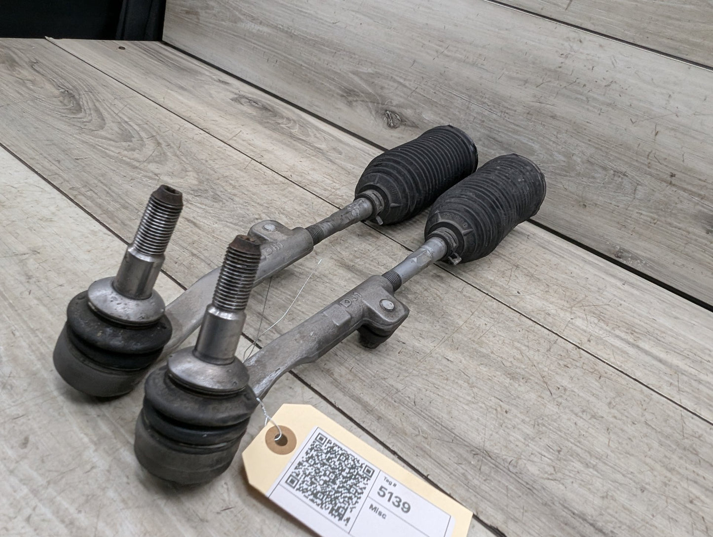 2014 - 2019 BMW 340 F34 Left Right Tie Rod W/ Boot SET 6792029 B58B30M0