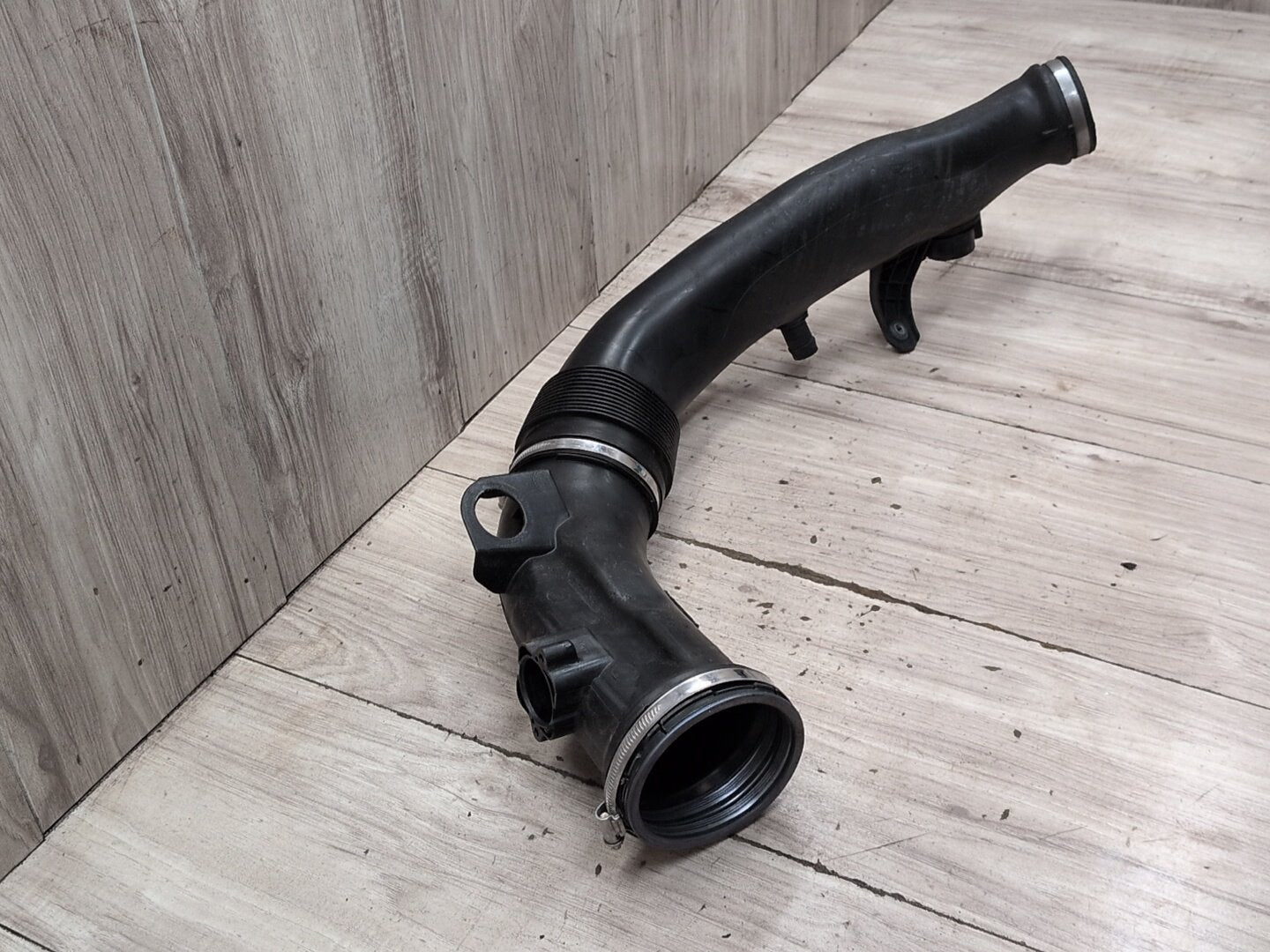11-16 OEM BMW F10 N55 Engine Turbo Intercooler Induction Pipe Hose Duct