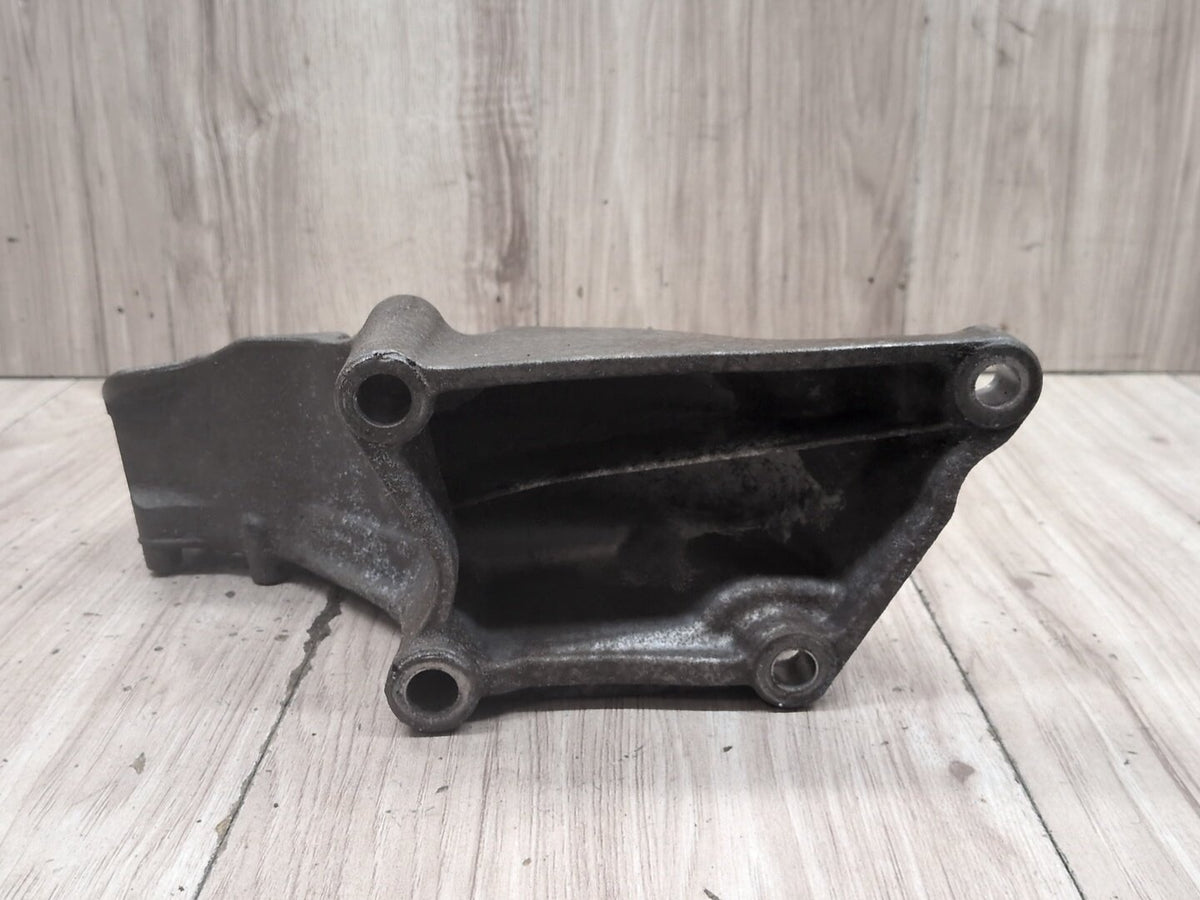 2015-2018 BMW F85 X5 S63B44T2 Right Passenger Engine Bracket Support Mount 6852868