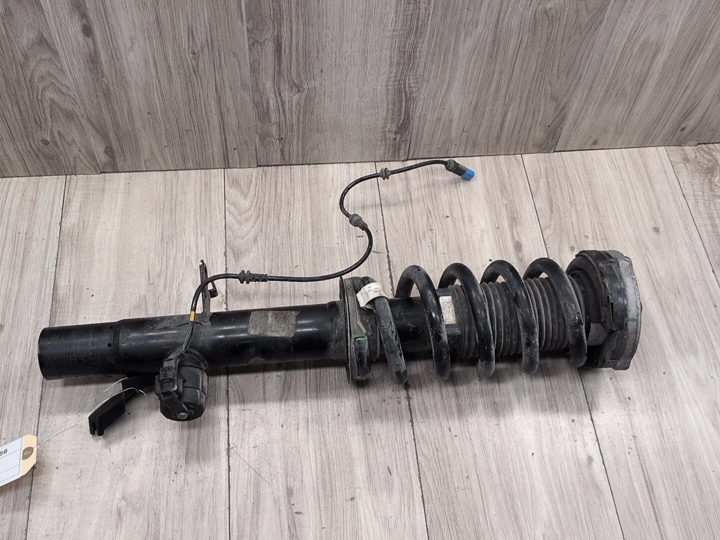 19-23 OEM BMW G05 X5 40 50 Front Right Passenger Spring Strut Shock Absorber VDC