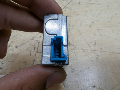 OEM BMW F48 F97 G01 G12 G20 G26 G30 USB Type C Socket Charger Port Connector