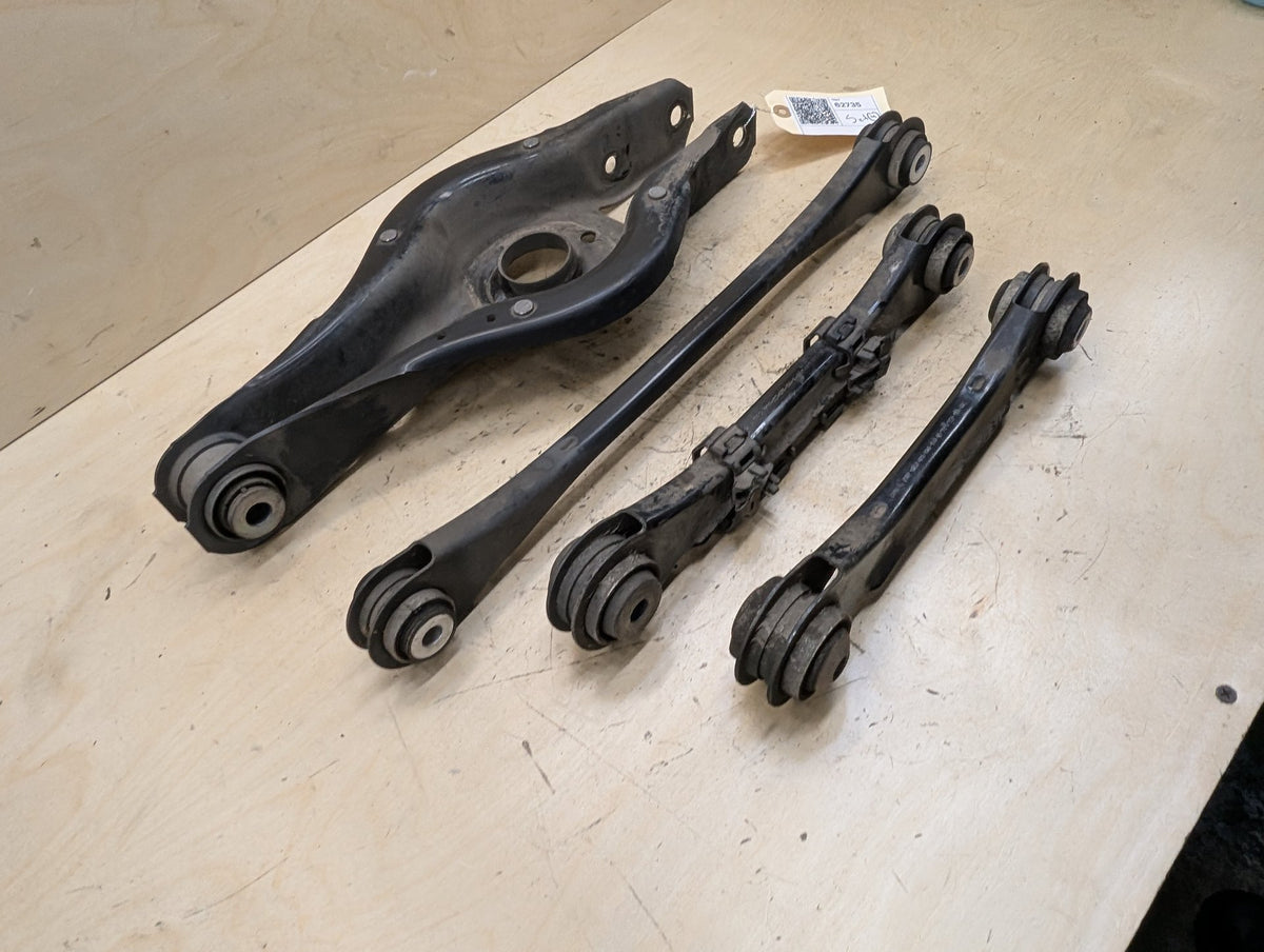 2012-2018 BMW 328i F30 Rear Right Passenger Control Arms SET 6792540