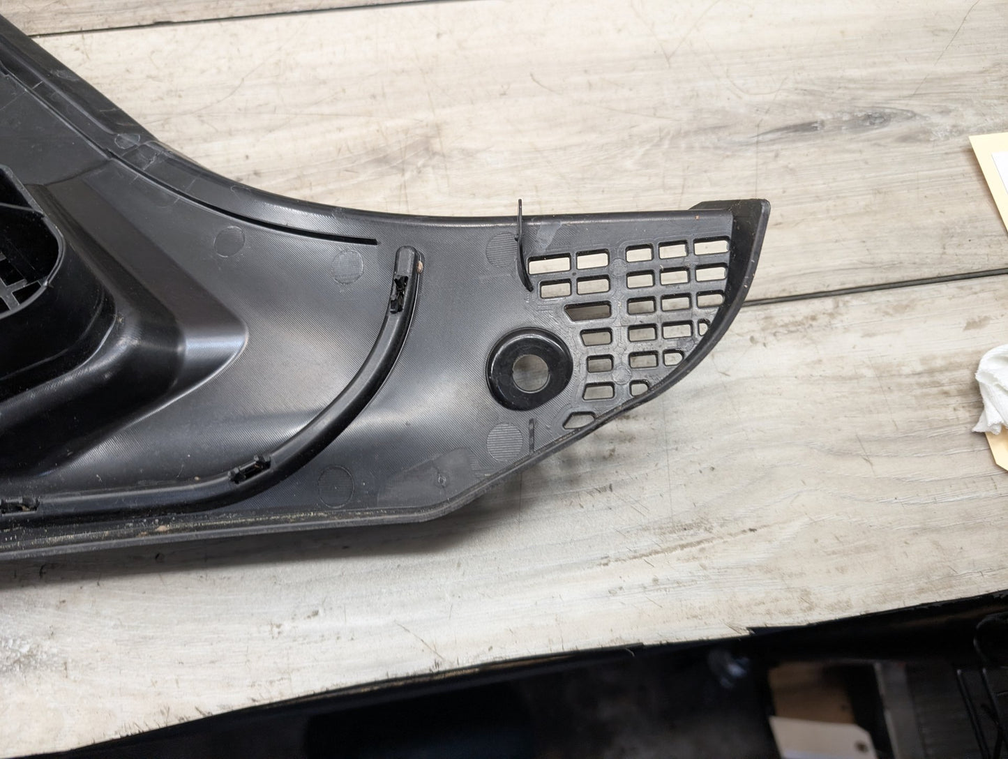 2013 BMW 528i F10 Right Passenger Side Cowl Cover 6987605 N20B20O0