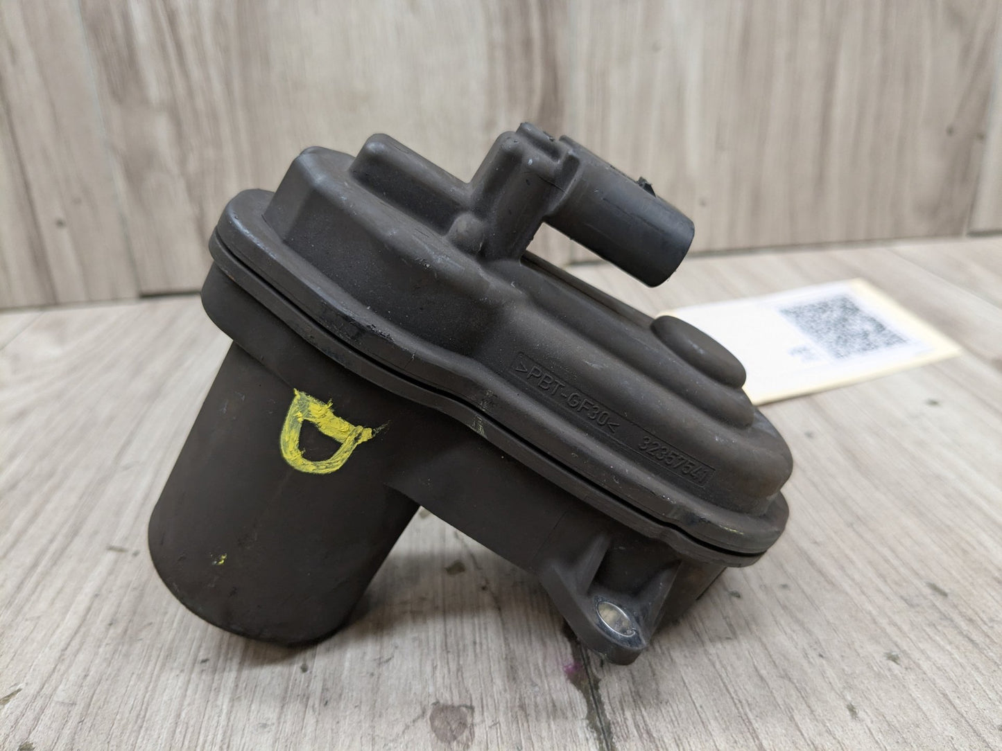 OEM BMW F90 G07 G12 G30 G80 G82 G83 M3 M4 M8 Rear Parking Brake Actuator Motor