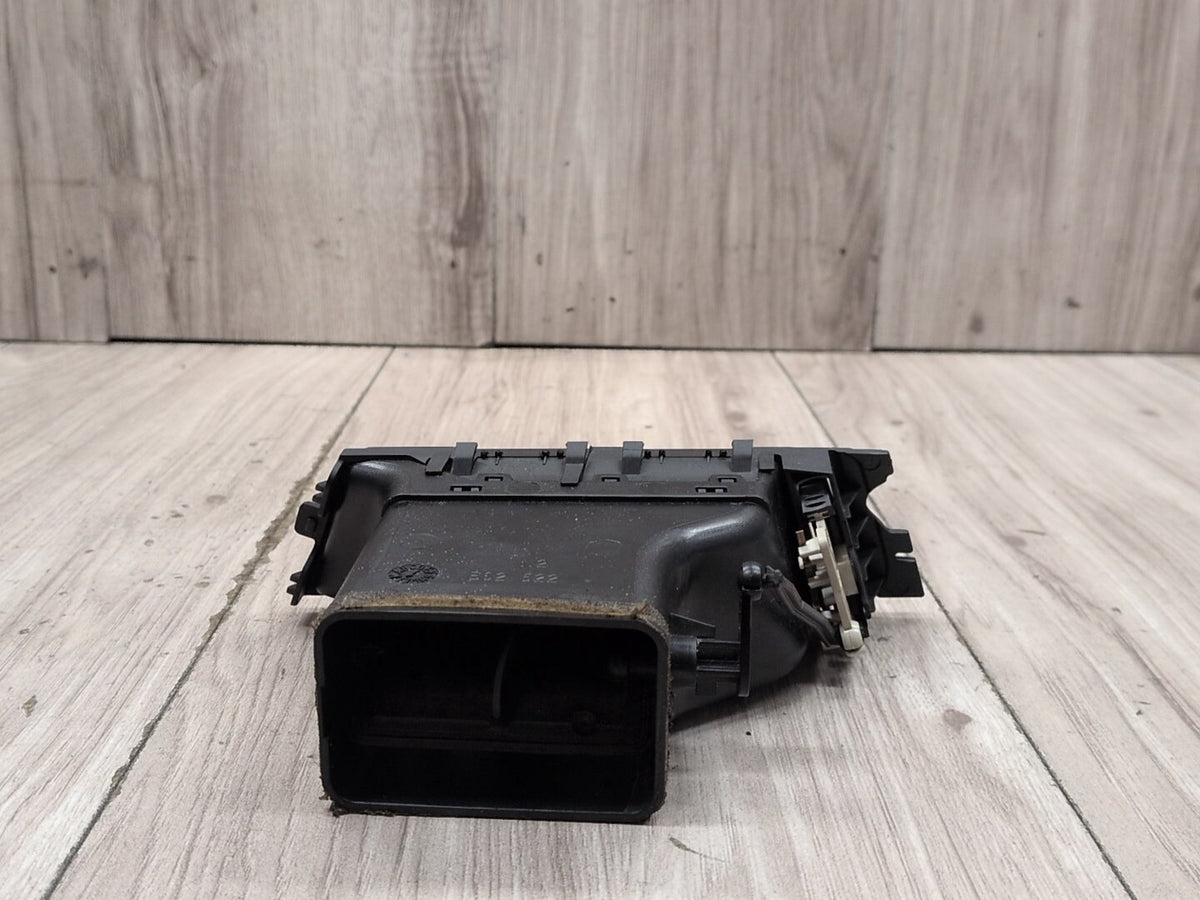 2006-2011 BMW 328i E90 Dashboard Dash Board Left Driver Air Vent 9130459