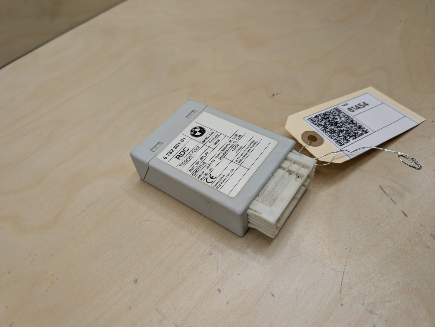 07-10 OEM BMW E93 328 335 Tire Pressure Control Module Unit TPMS RDC