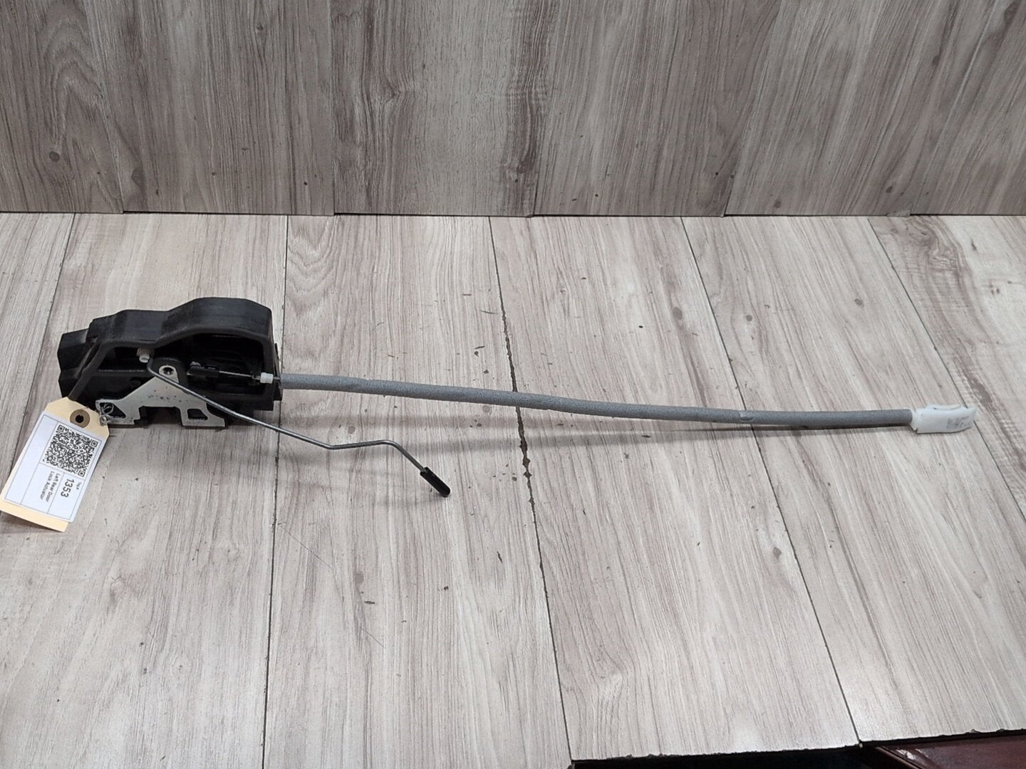 2011 - 2017 BMW X3 F25 Rear Left Driver Door Latch Lock Actuator 7318413 N20B20O0