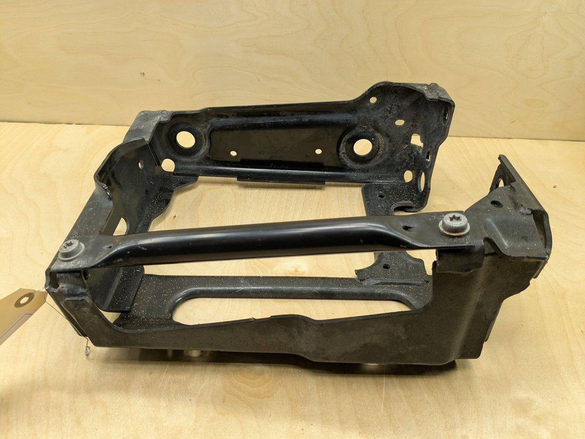 OEM BMW G01 G02 F97 X3 X4 Front Right Passenger Radiator Reinforcement Bracket