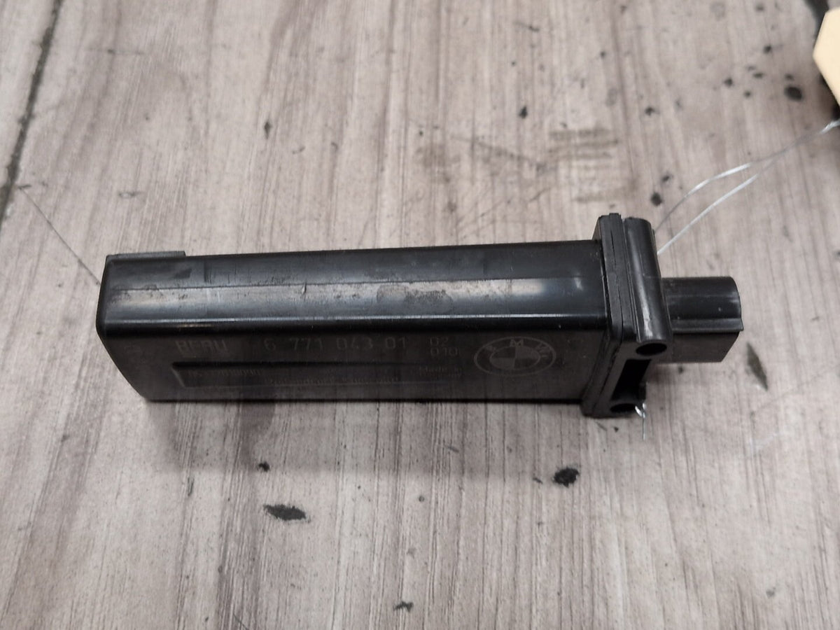 OEM BMW E82 E88 E90 E92 E93 F10 Tire Pressure Monitoring Sensor Module RDC TPMS