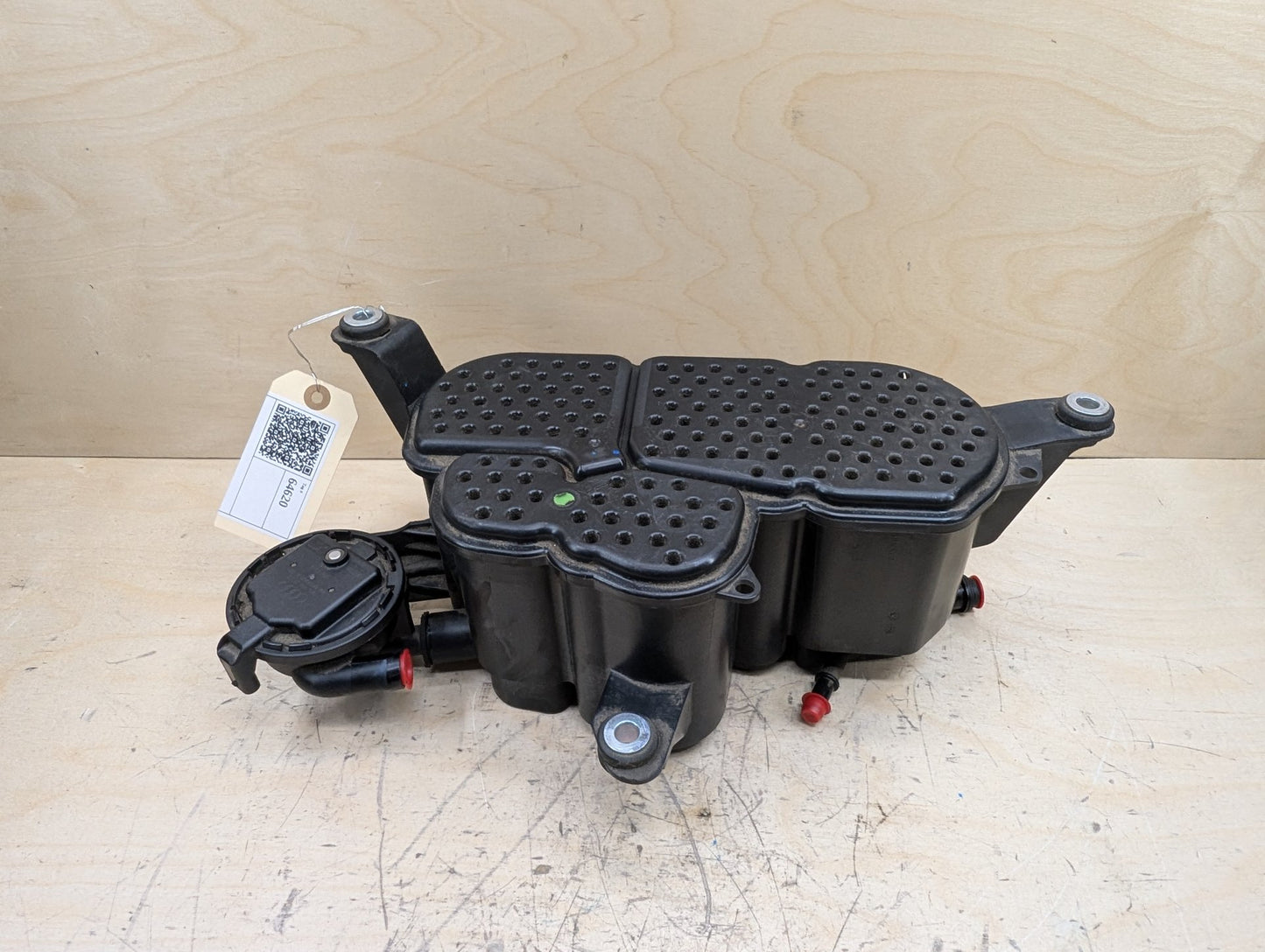2011-2017 Audi RS5 8T Fuel Vapor Charcoal Canister 8K0201801C