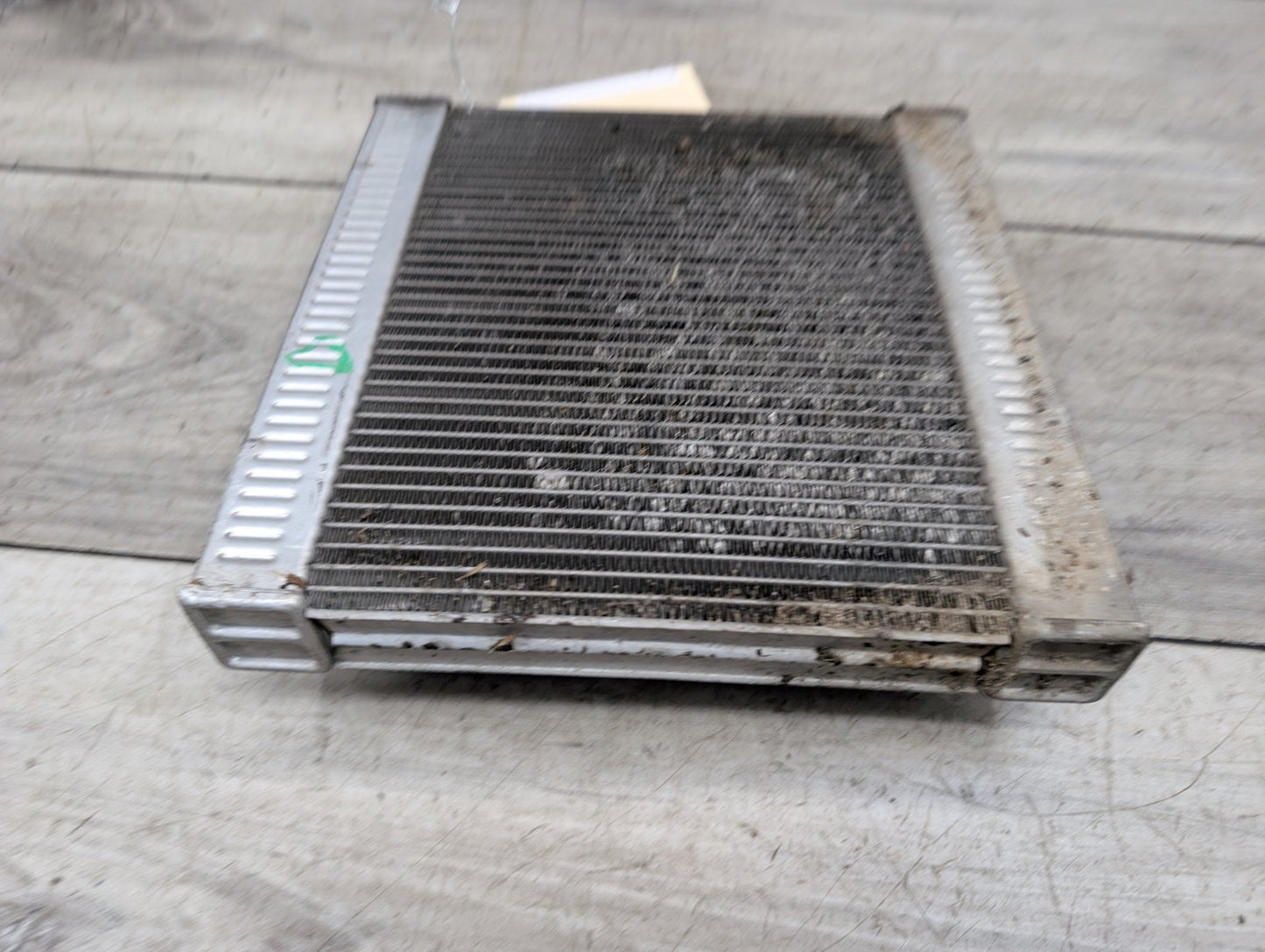 OEM BMW F90 G12 G30 G45 Left Right Secondary Auxiliary Coolant Remote Radiator