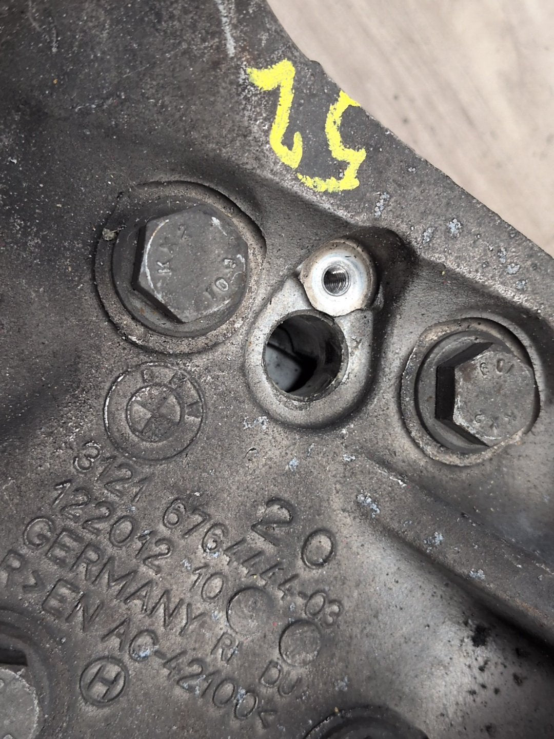 OEM BMW E88 E90 E92 328 335 RWD Front Right Passenger Spindle Knuckle Bearing