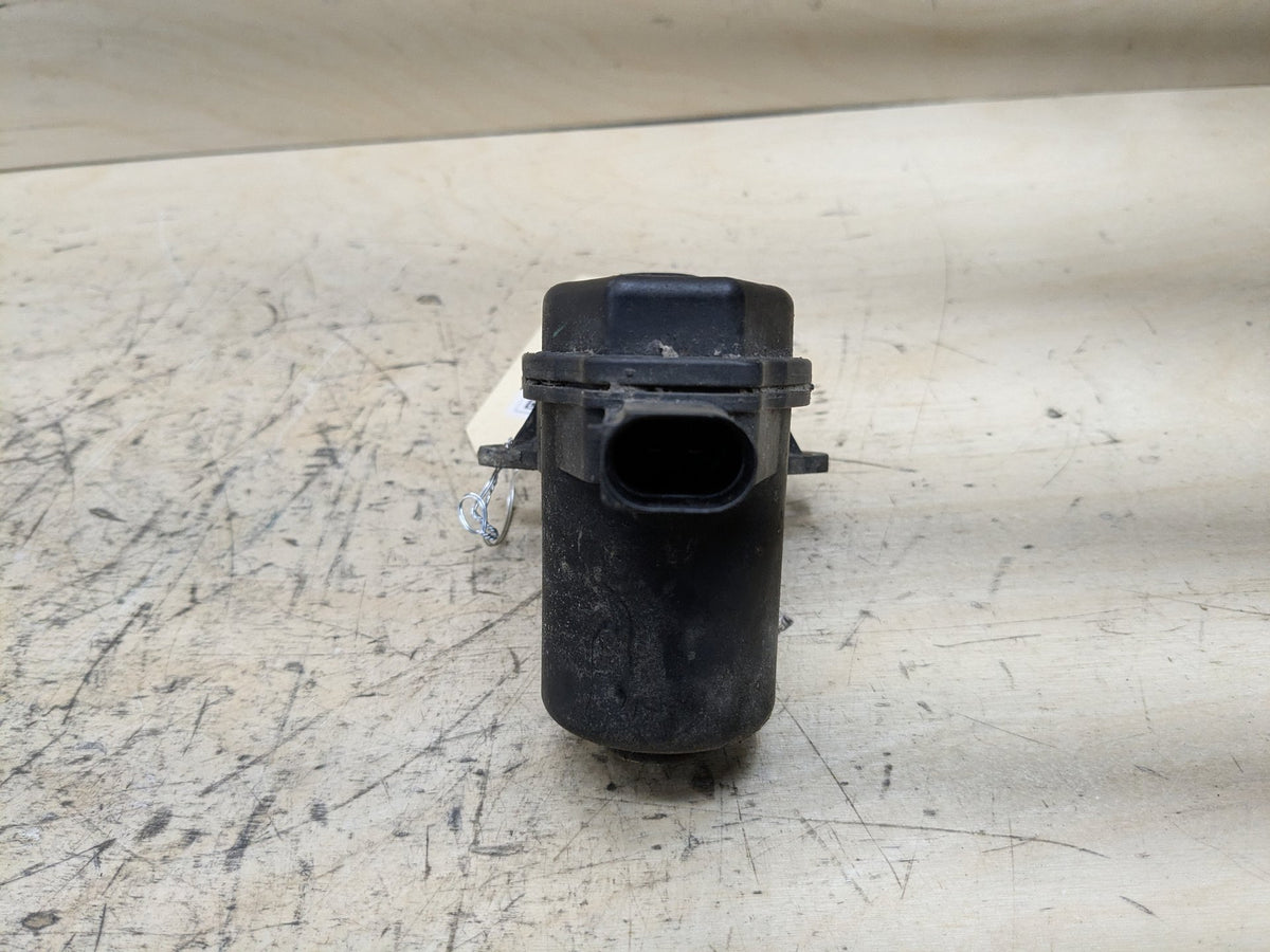 2012-2018 Audi A6 C7 Rear Left or Right Brake Caliper Actuator 4H0998281 OEM