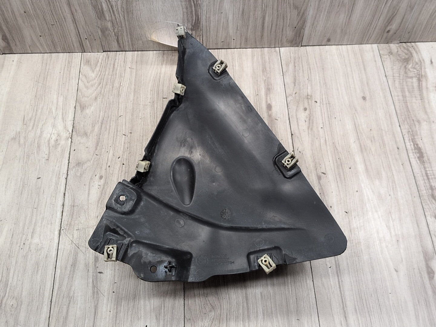 2015 - 2019 BMW X6 F86 Front Left Driver Bumper Mud Flap 8056383 S63B44T2