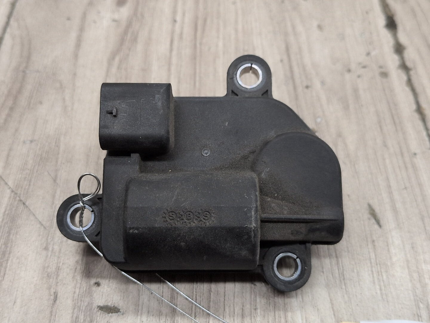 OEM BMW F90 F95 G05 G07 G20 G22 G23 G26 G42 Muffler Exhaust Flap Actuator Motor