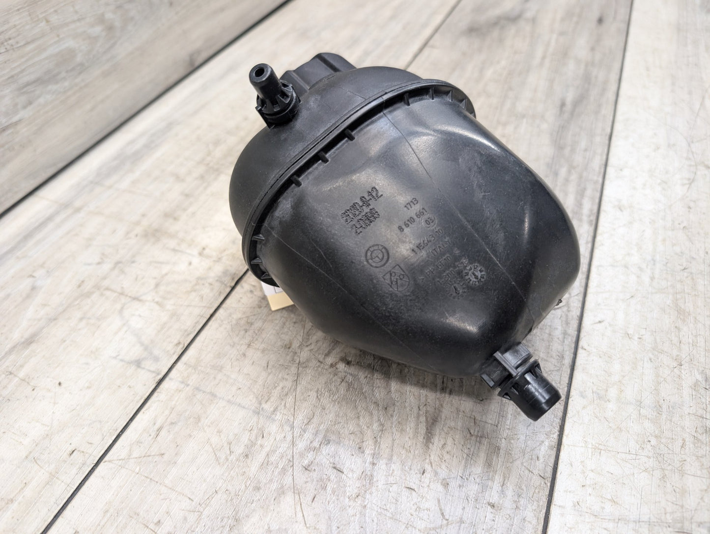 OEM BMW F97 G01 G05 G06 G07 X3 X5 X7 Radiator Coolant Expansion Reservoir Tank