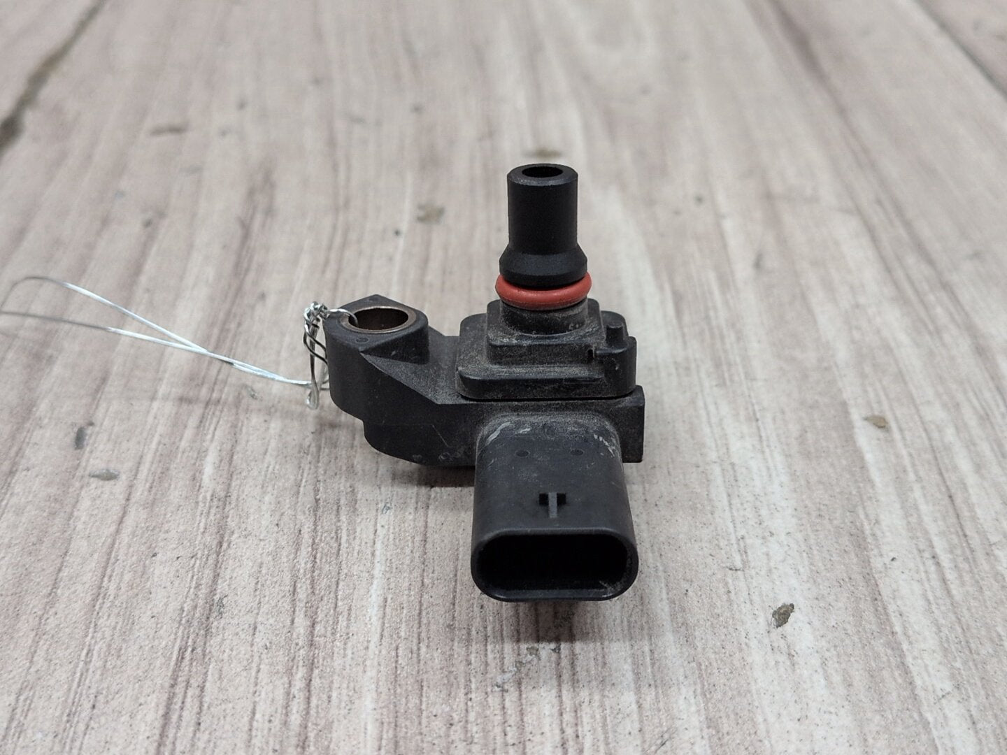 OEM BMW F22 F30 G01 G20 G30 G42 G80 Engine B46 B58 Manifold Air Pressure Sensor