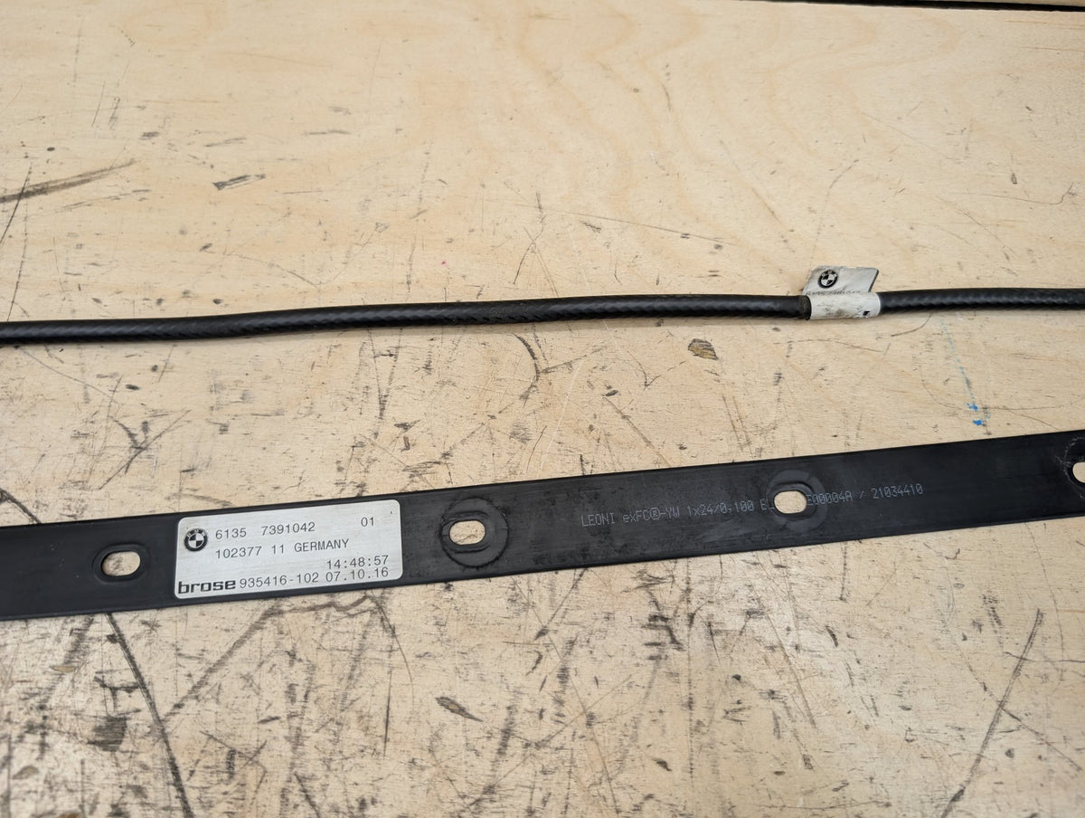OEM BMW G30 G12 F90 M5 F48 X1 G01 X3 Control Unit Smart Opener Module w/ Sensor