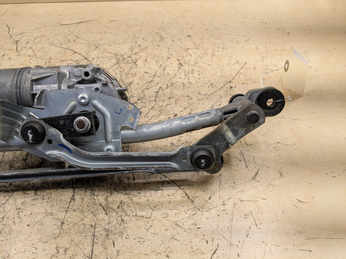 2012-2018 Audi A6 C7 Front Windshield Wiper Motor w/ Assembly 4G1955119 OEM