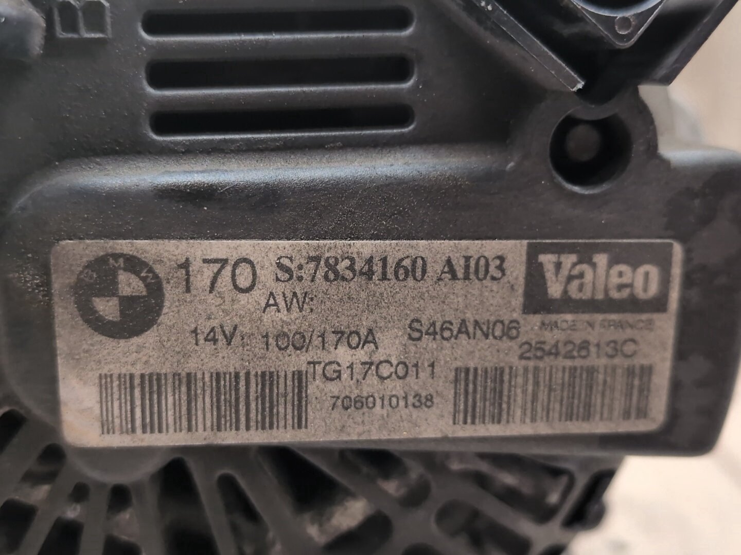 06-10 BMW E60 E63 E64 M5 M6 S85 Engine Alternator Unit OEM 7834160