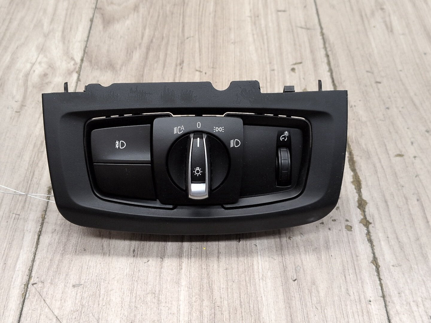 2014 - 2018 BMW X5 F85 Headlight Switch 6824887 S63B44T2