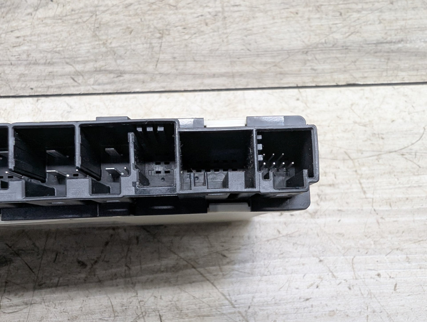 OEM BMW F90 G01 G05 G12 G20 G22 G26 G30 G80 Front Left Right Seat Control Module