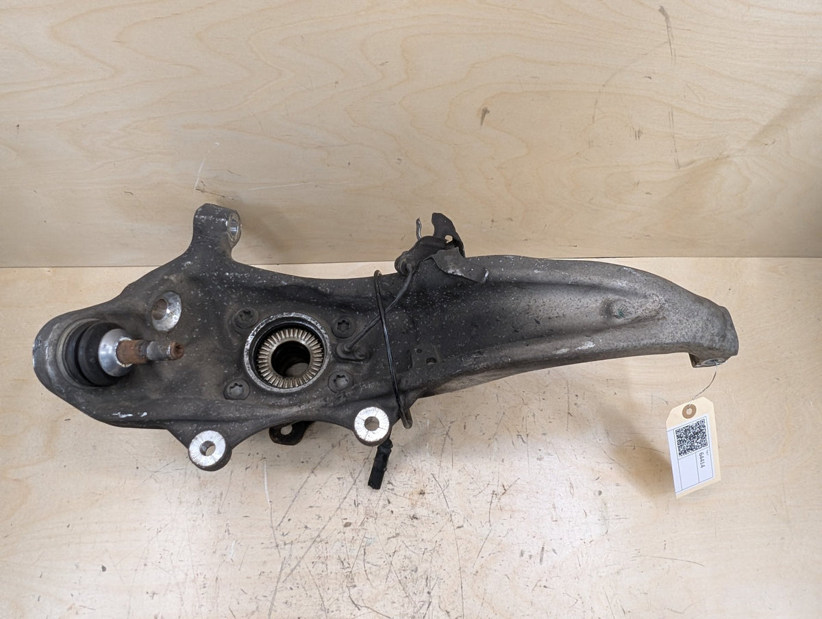 16-19 OEM BMW F90 M5 G12 750 G30 M550 Transmission Oil Cooler Line Inlet Outlet