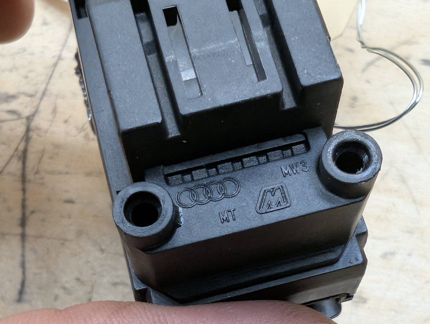 2011-2017 Audi RS5 8T Emergency Parking Brake Switch 8K1927225F