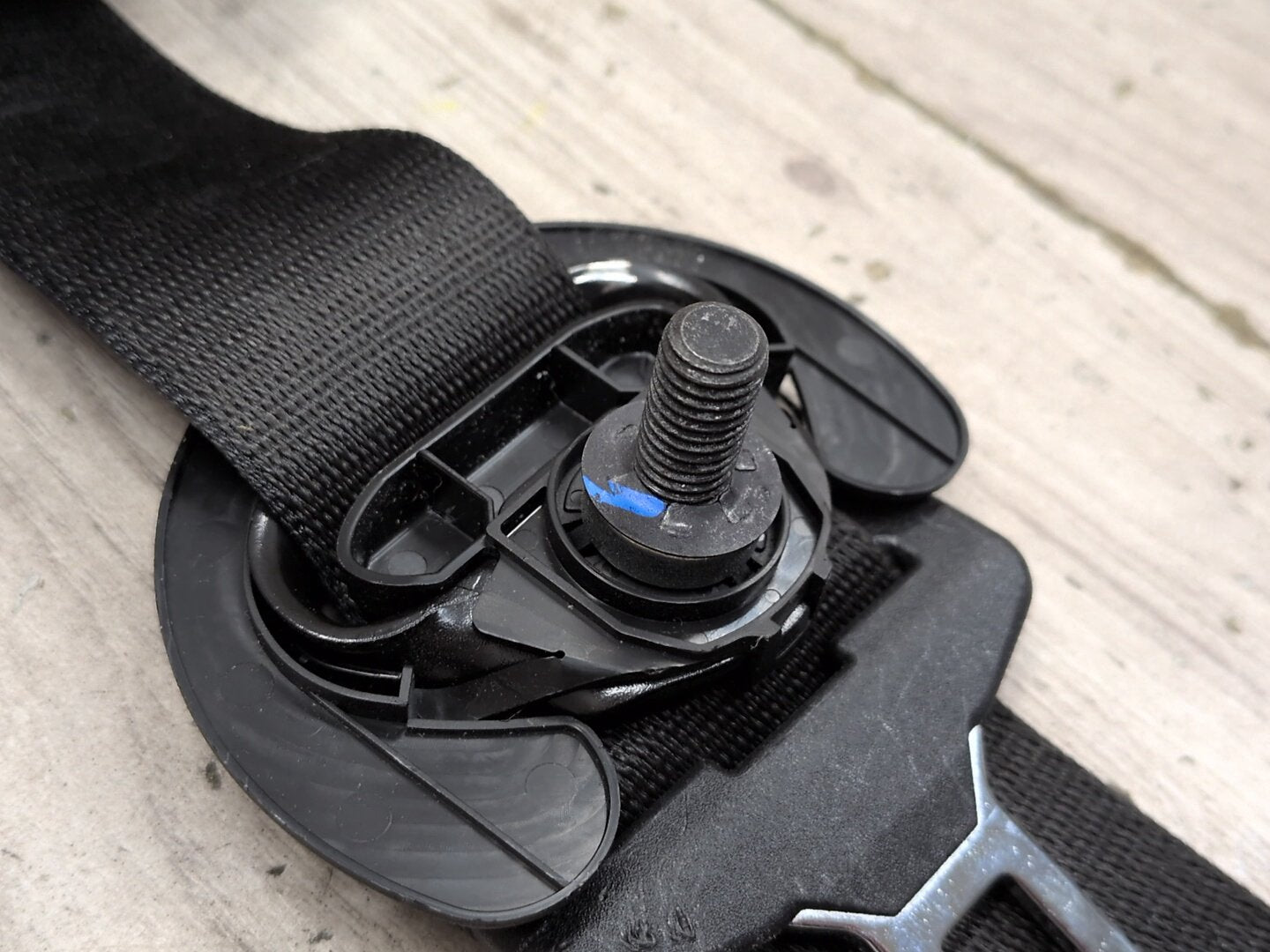 2014 - 2018 BMW X5 F85 Front Right Passenger Seatbelt Seat Belt Retractor 7321292 S63B44T2
