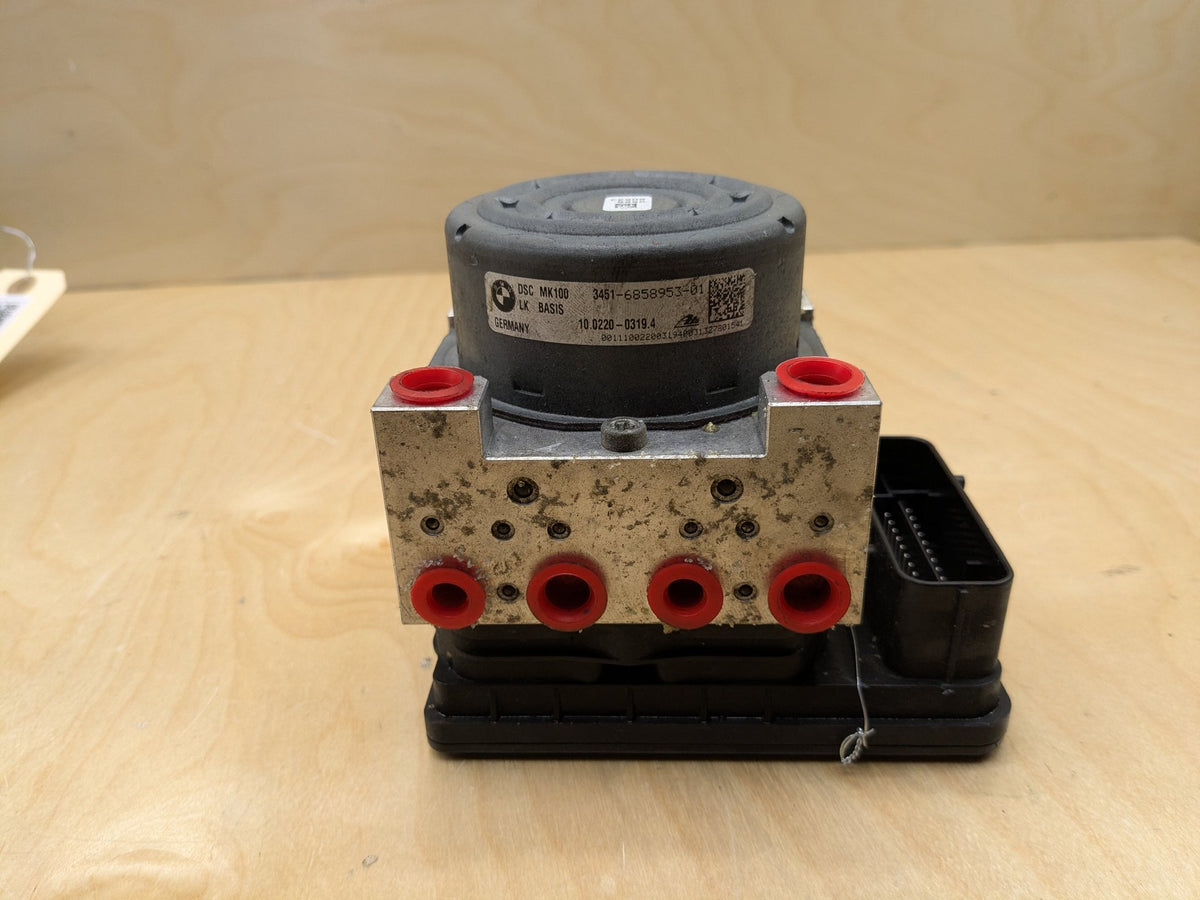 2012-2018 BMW 328i F30 ABS Pump Module 6861376 OEM