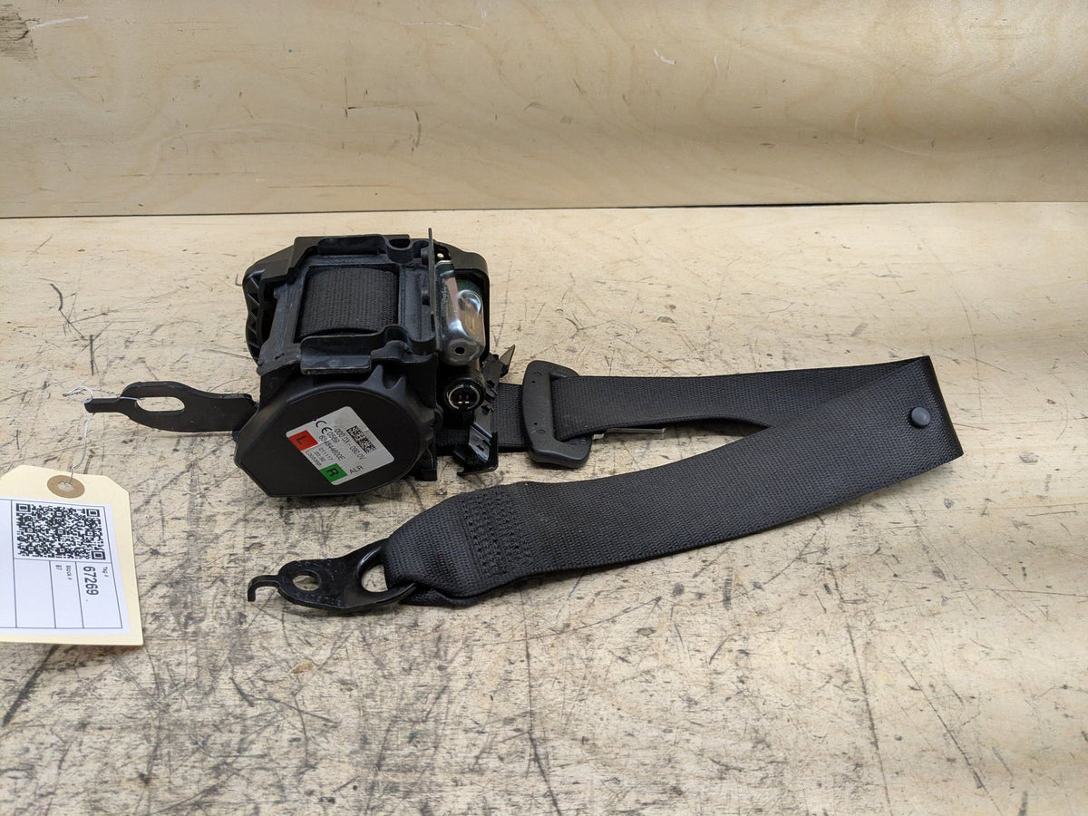 OEM BMW F90 M5 G30 530 540 Rear Left Right Upper Seatbelt Seat Belt Retractor
