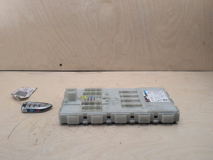 2018-2024 BMW X3 G01 Bdc Body Domain Fem Control Module w/ Key 8779032 OEM