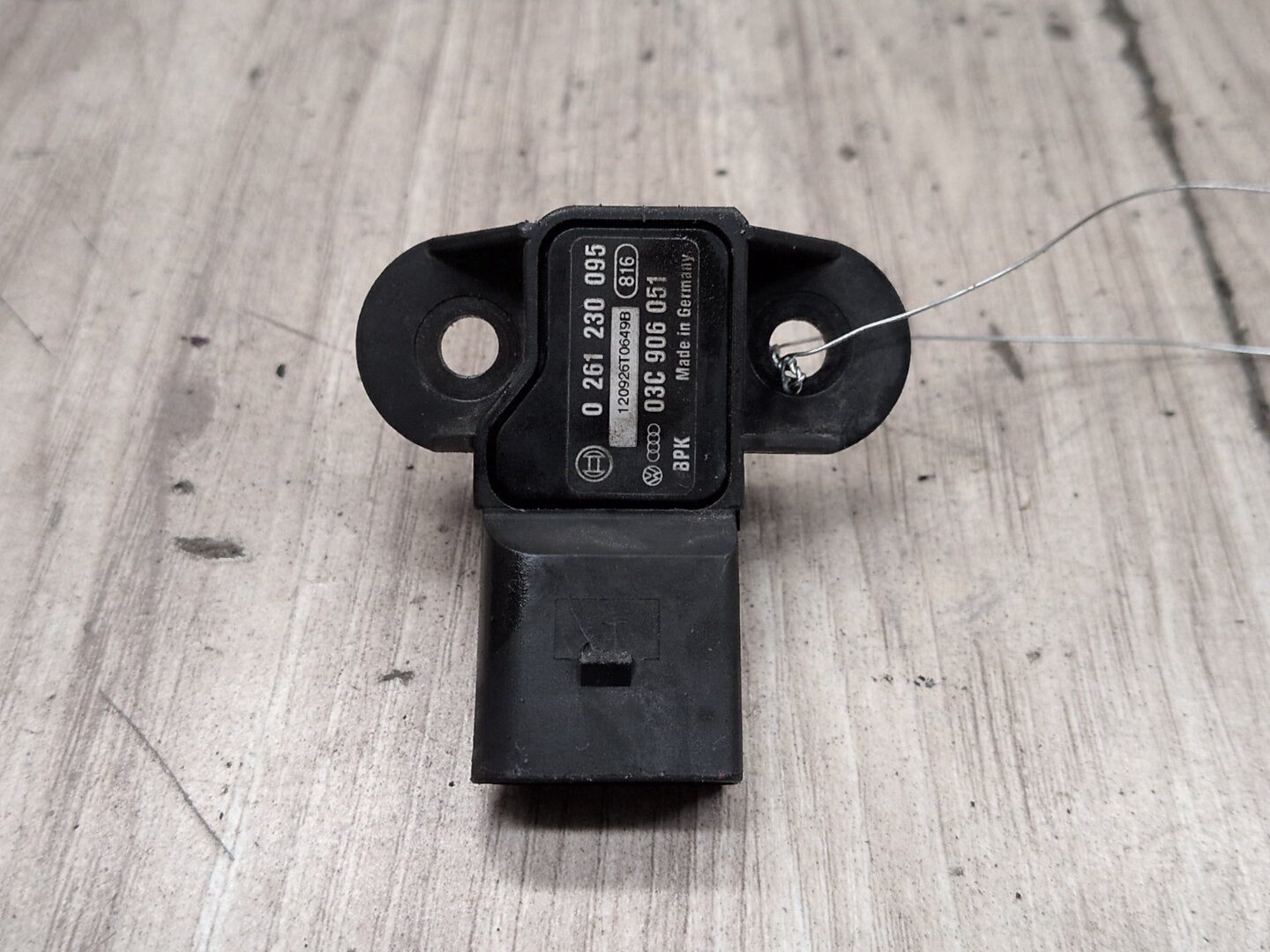 2008 - 2017 Audi S5 8T Manifold Absolute Pressure (MAP) Sensor 03C906051