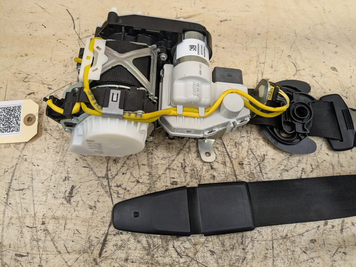2012-2018 Audi A6 C7 Front Left Driver Seatbelt Retractor 4G8857705H OEM