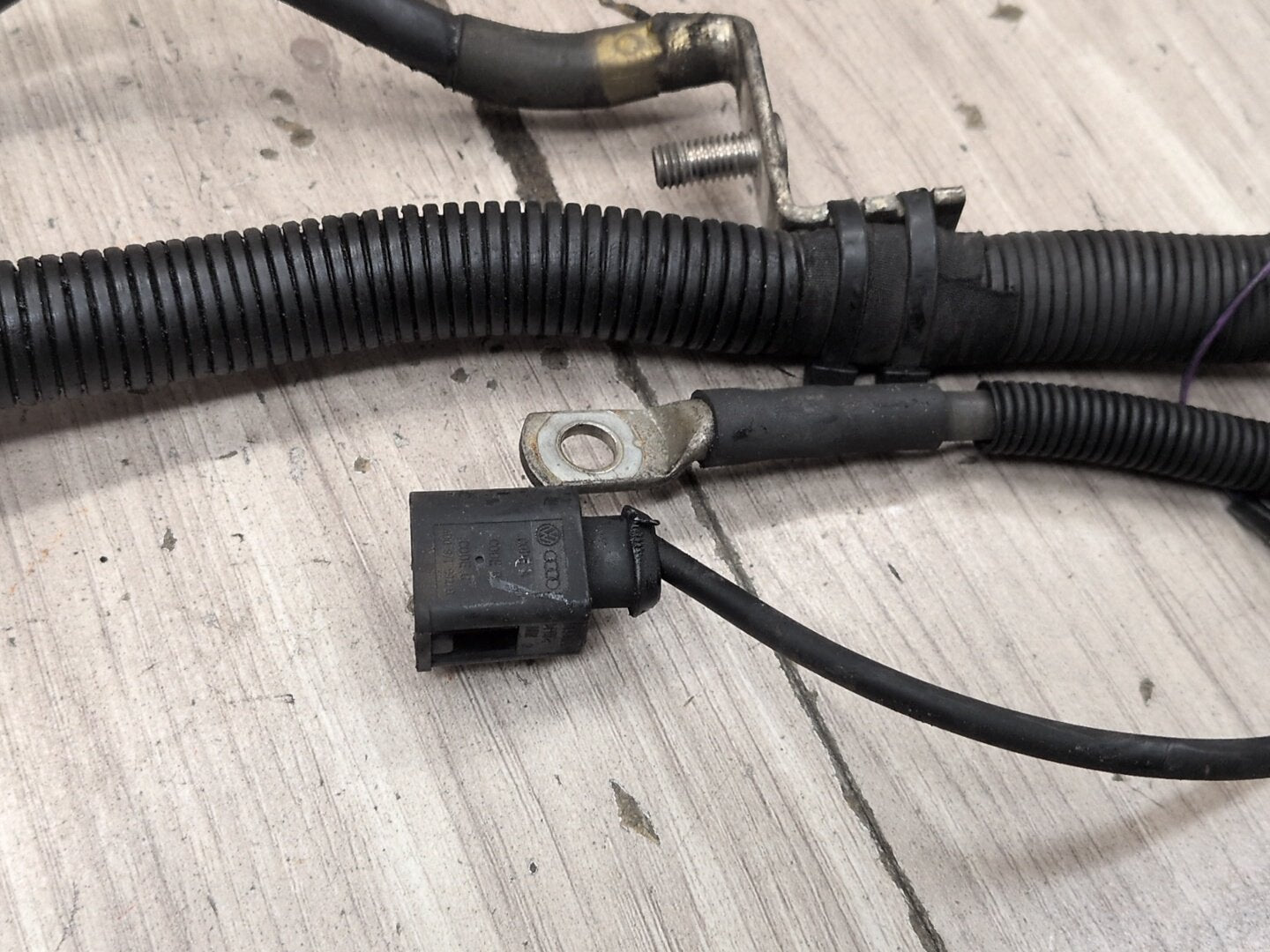 08-17 Audi S5 Alternator Starter Wiring Harness 8K0971228AA