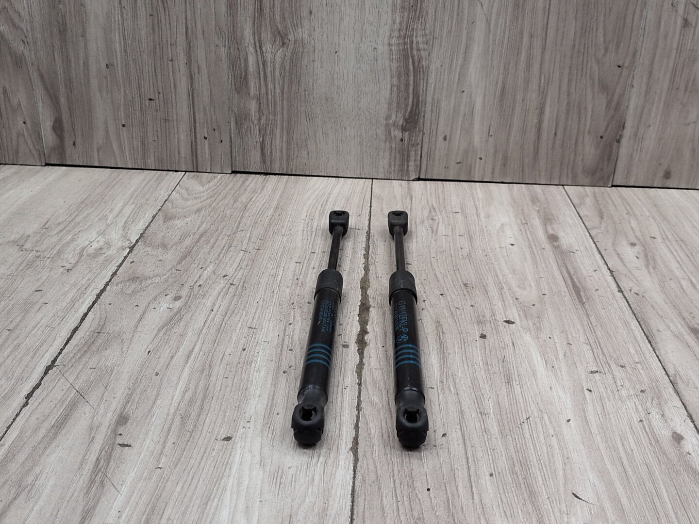 2016-2022 BMW 750i G12 Left Right Hood Bonnet Gas Strut Shock Supports SET 7347402 OEM
