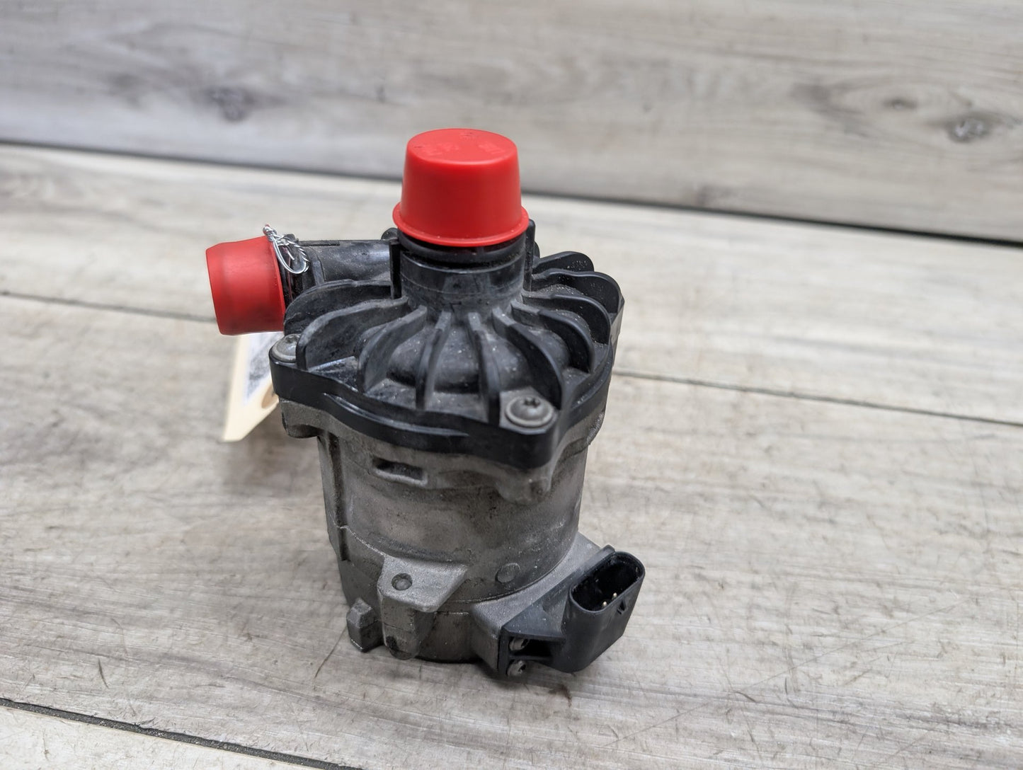 OEM BMW E70 F02 F06 F10 F15 F16 X5 Engine N63 S63 Auxiliary Coolant Water Pump