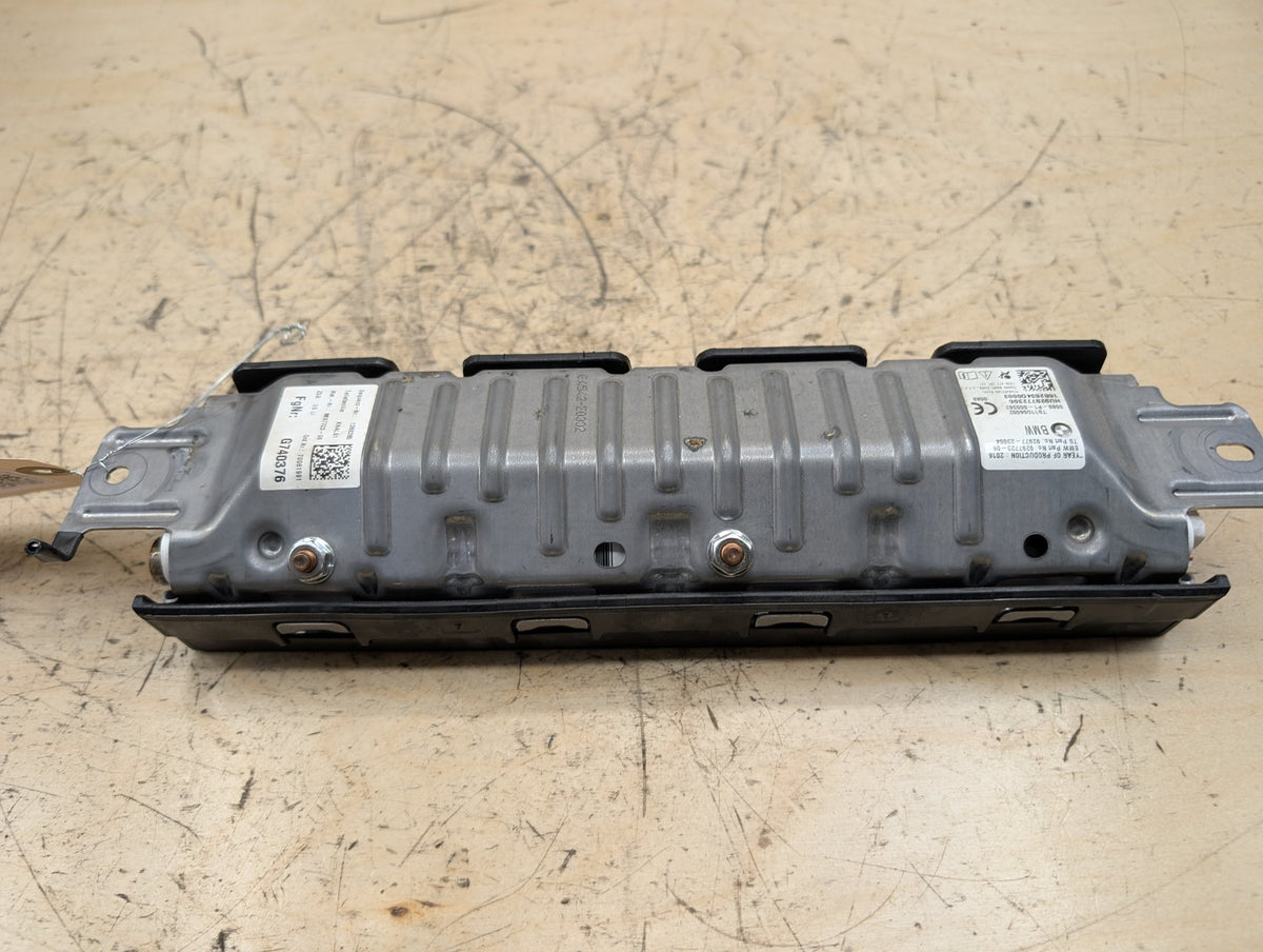 OEM BMW F90 G11 G12 G30 530 540 M550 M5 Front Left Driver Knee Lower Dash Airbag