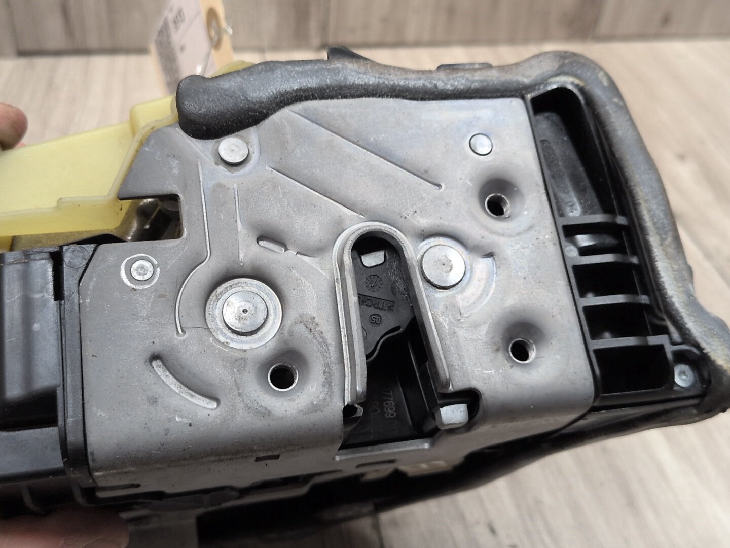 17-23 OEM BMW G30 F90 M5 Front Left Driver Door Lock Latch Actuator SOFT CLOSE