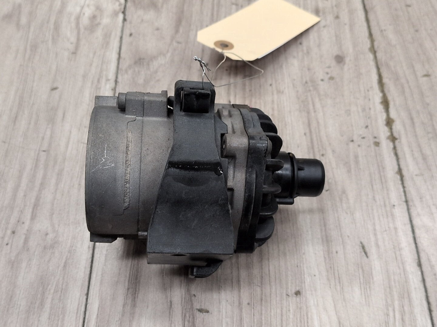 2014 - 2018 BMW X5 F85 Engine Motor Cooling Auxiliary Water Pump 7850113 S63B44T2