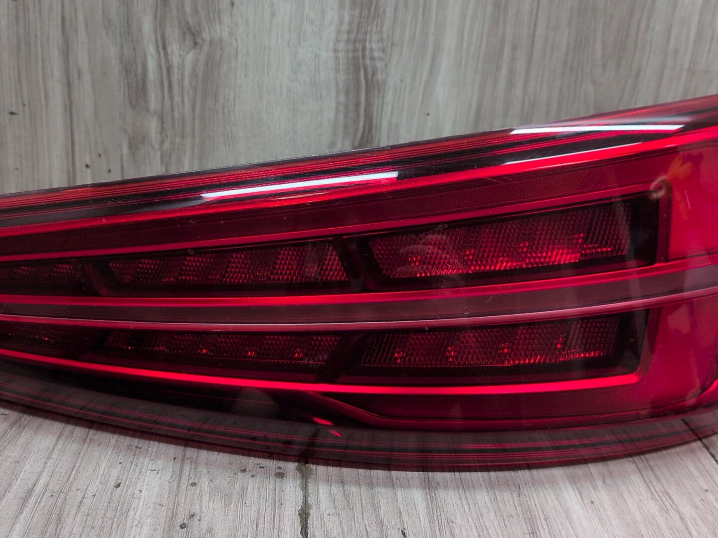 2015-2018 Audi Q3 8U Rear Right Passenger Outer Tail Light 8U0945094AB