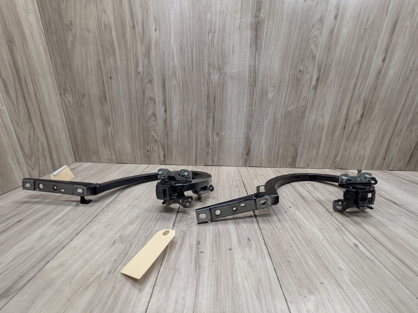 2018 BMW M550i xDrive G30 Rear Left Right Trunk Desk Lid Hinges SET PN: 7366398