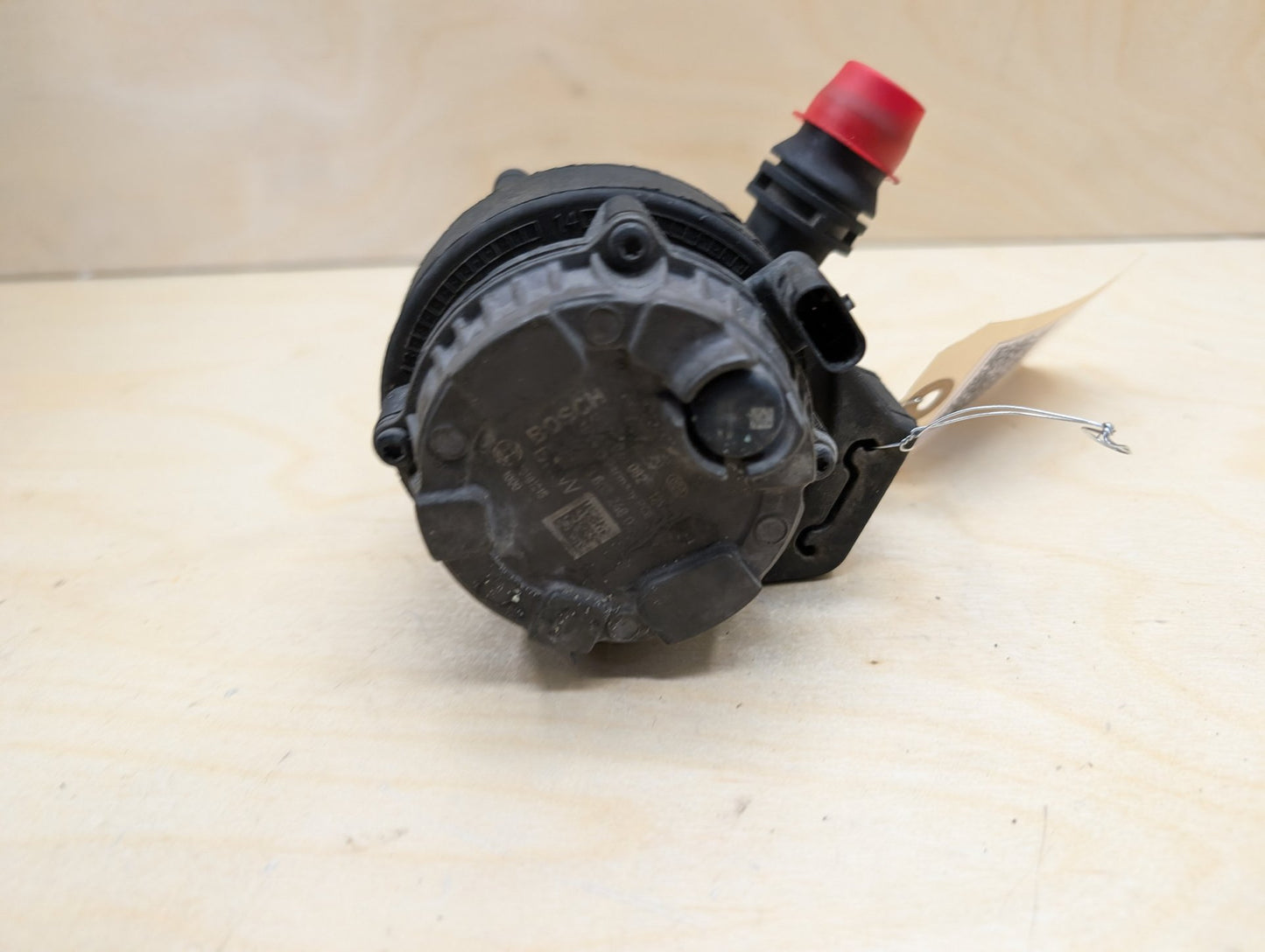 18-21 OEM BMW G01 G02 X3 X4 30 M40 Engine B46 B58 Auxiliary Cooling Water Pump