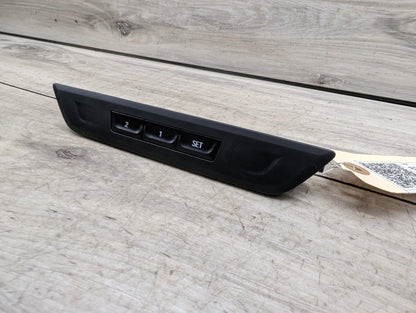 OEM BMW F90 M5 G30 530 540 M550 Front Right Passenger Seat Memory Switch Button